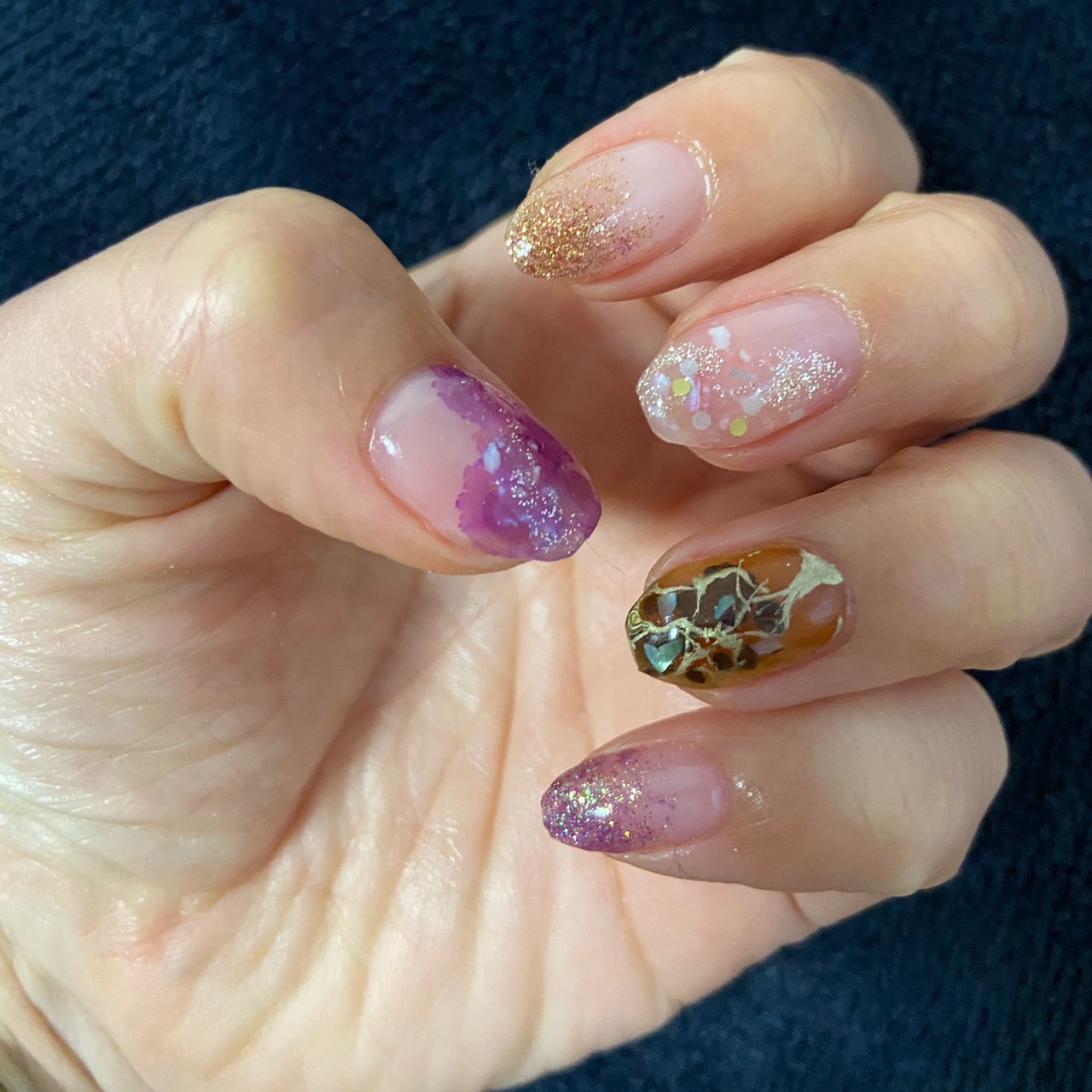 秋 冬 旅行 ライブ ハンド Nail And Eye Lucaのネイルデザイン No ネイルブック