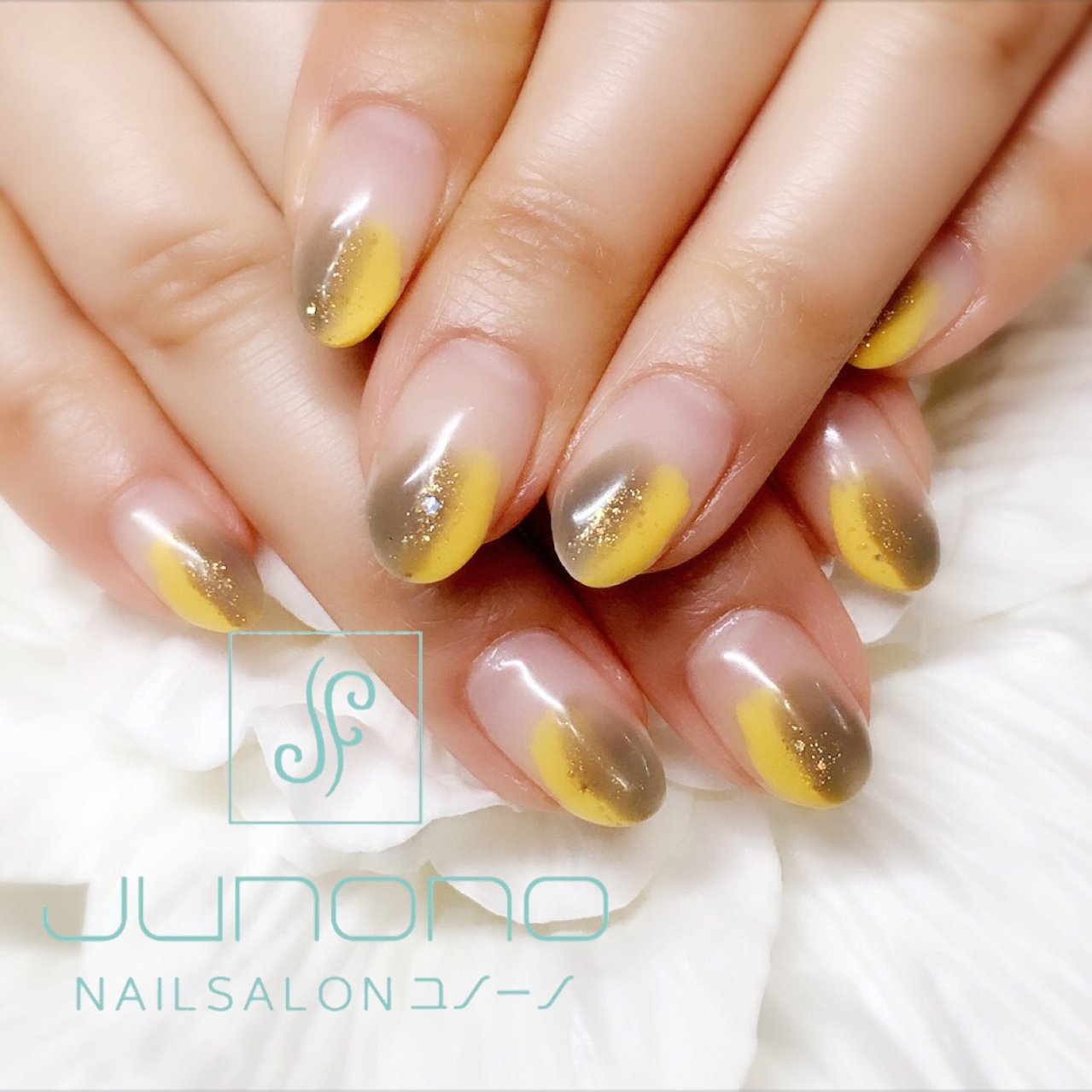 ハンド ニュアンス イエロー グレー ジェルネイル ユノーノnail Salon Junonoのネイルデザイン No ネイルブック