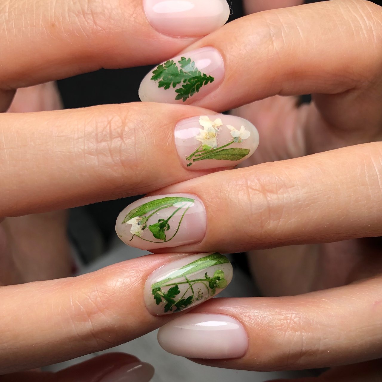 春 夏 リゾート ブライダル ハンド Akeynailsのネイルデザイン No ネイルブック