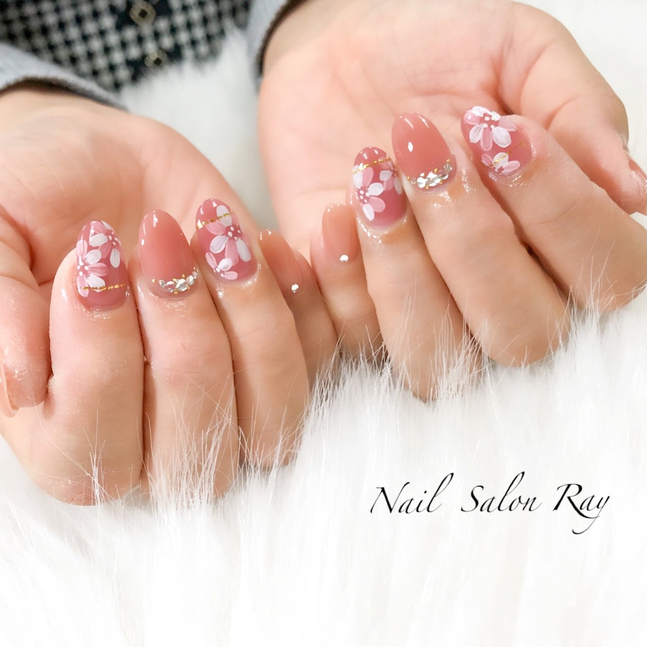 Ray Nailsalonのネイルデザイン No 5080464 ネイルブック