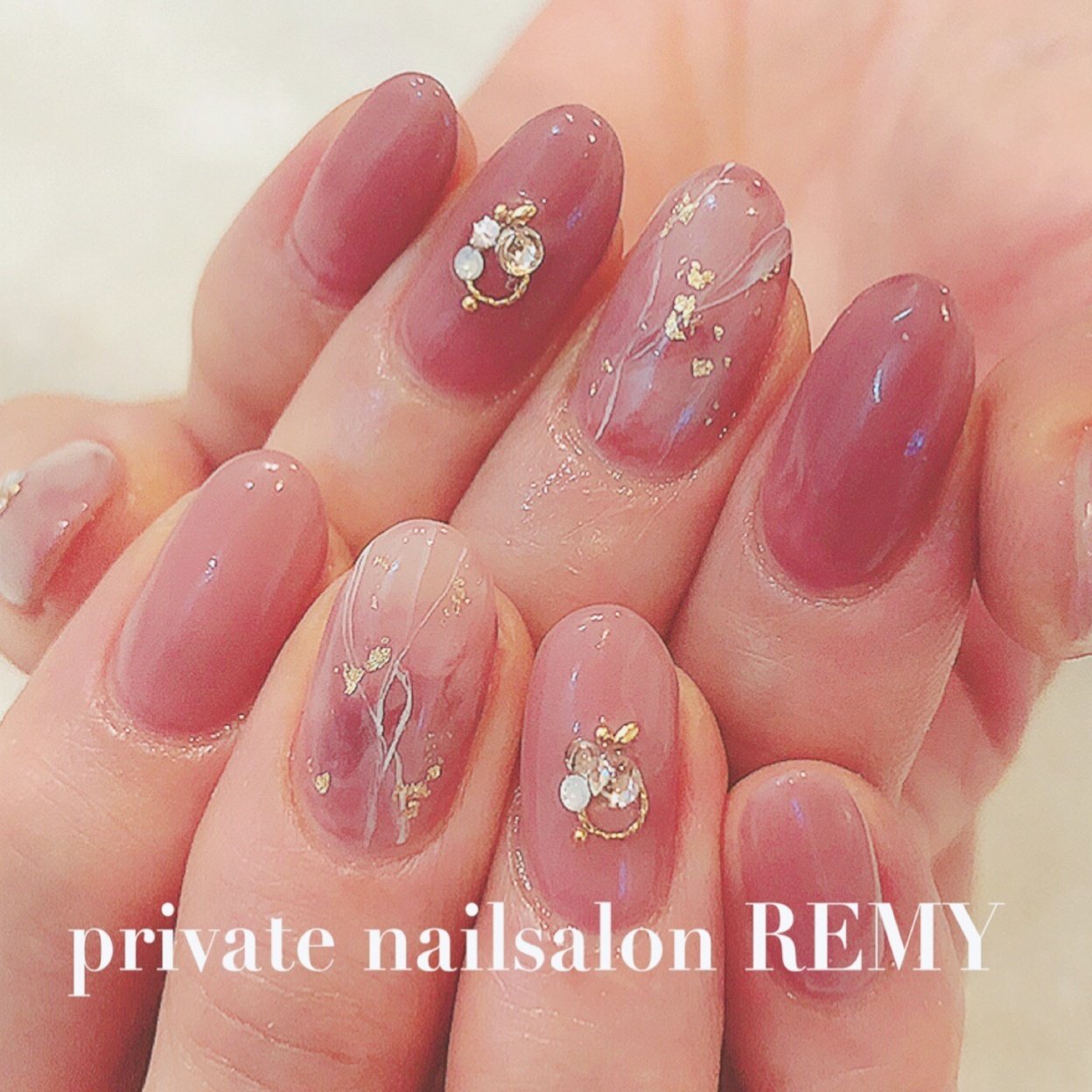 春 入学式 ハンド シンプル 大理石 Private Nail Salon Remyのネイルデザイン No ネイルブック