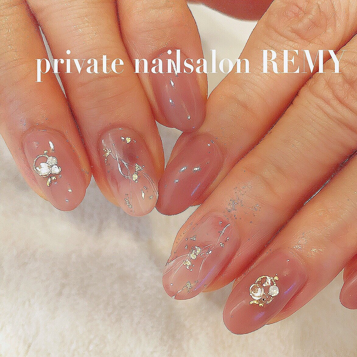 春 入学式 ハンド シンプル 大理石 Private Nail Salon Remyのネイルデザイン No ネイルブック