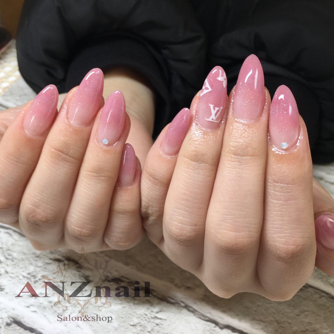 オールシーズン 卒業式 パーティー デート ハンド Anznail 旭川市ネイルサロン ネイリストあんず のネイルデザイン No ネイルブック