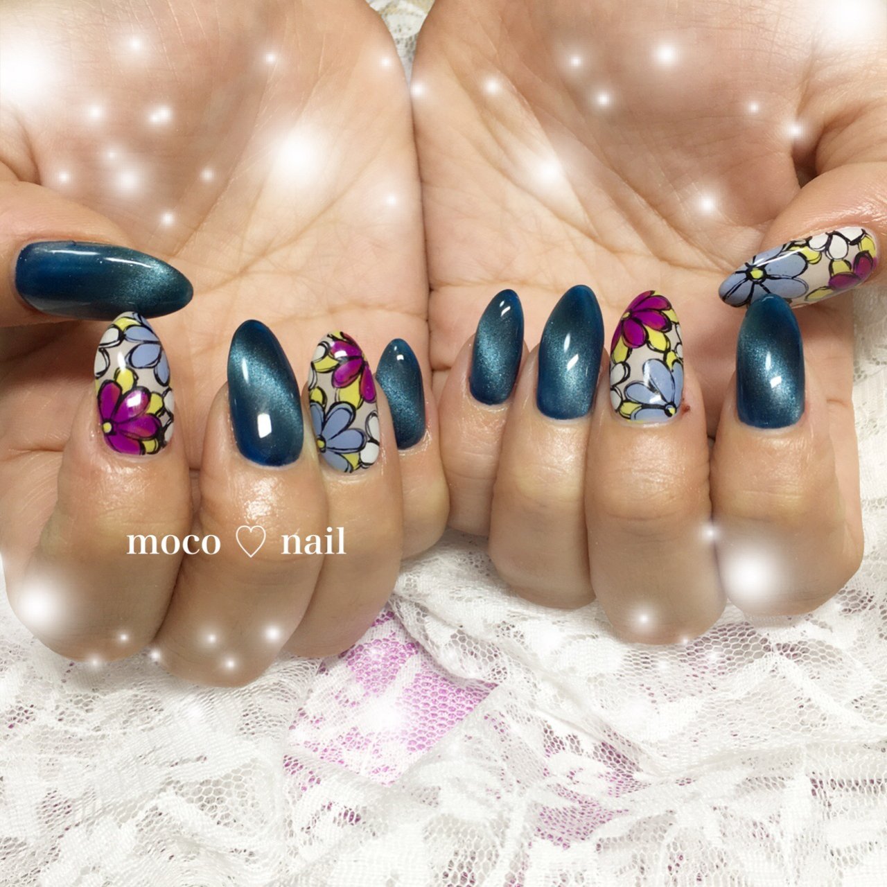 オールシーズン ハンド ワンカラー フラワー ネイビー Moco Nailのネイルデザイン No 506 ネイルブック