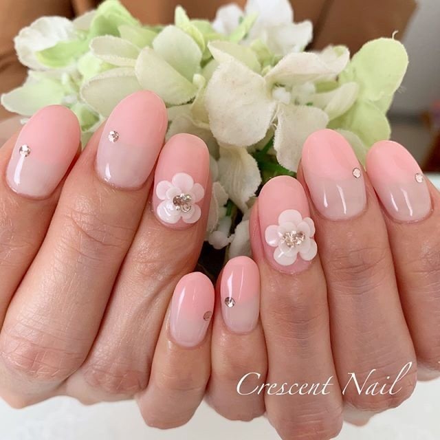 Crescent Nail クレセントネイルのネイルデザイン No ネイルブック