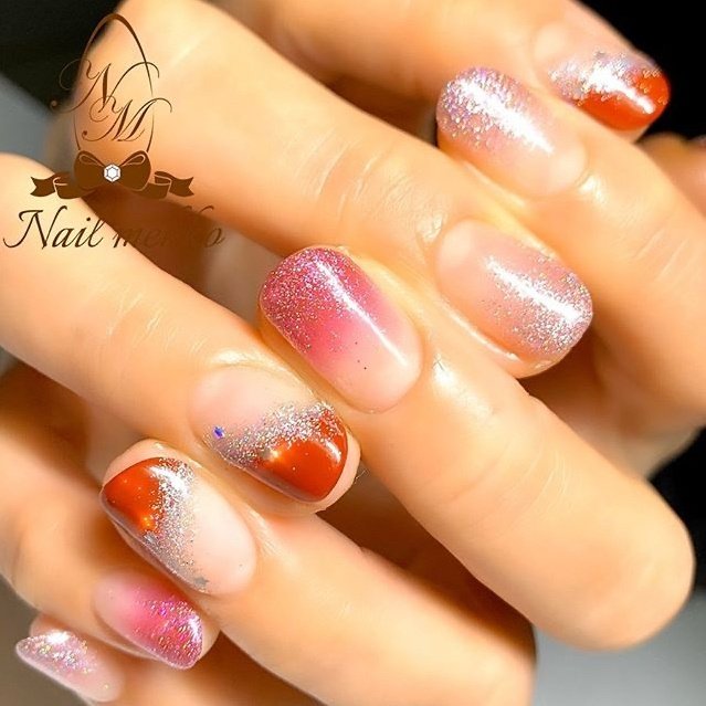 ハンド 変形フレンチ グラデーション ラメ 星 Nail Mekkoのネイルデザイン No ネイルブック