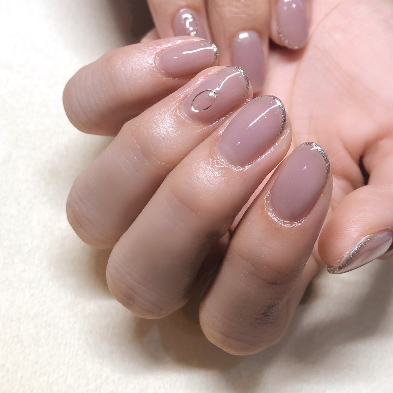 春 オールシーズン ハンド ラメ ワンカラー Nail Saron Danae Roppongiのネイルデザイン No ネイル ブック