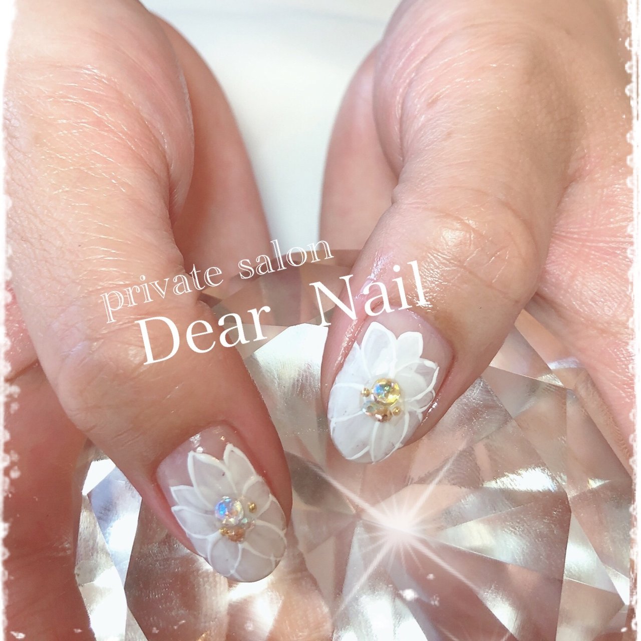 オールシーズン ハンド フラワー ショート ホワイト Dearnail39のネイルデザイン No ネイルブック