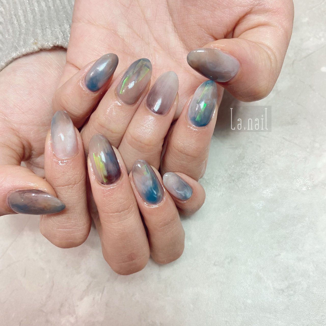 ハンド ニュアンス オーロラ ブルー ブラウン La Nailのネイルデザイン No ネイルブック