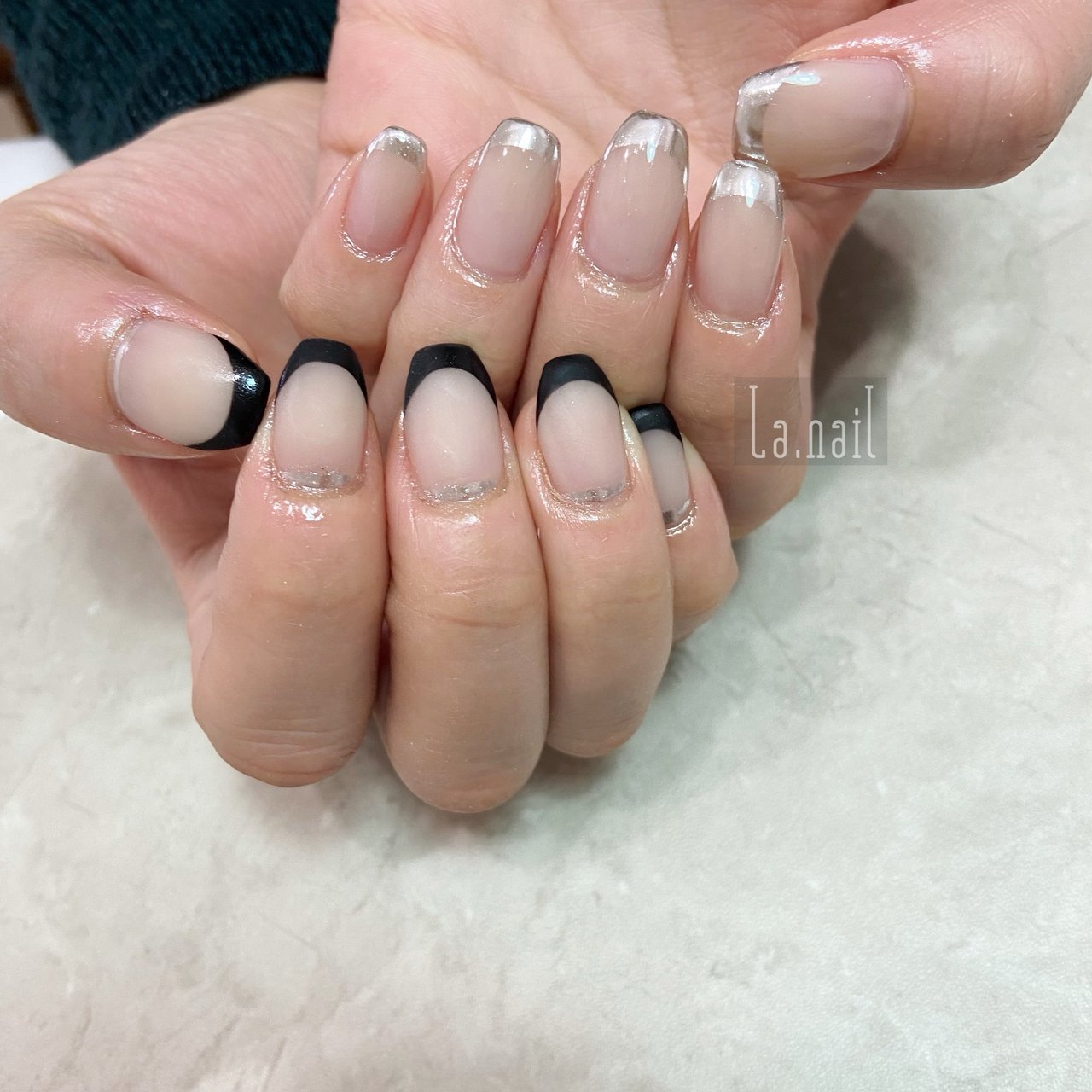 ハンド フレンチ マット ミラー ベージュ La Nailのネイルデザイン No ネイルブック