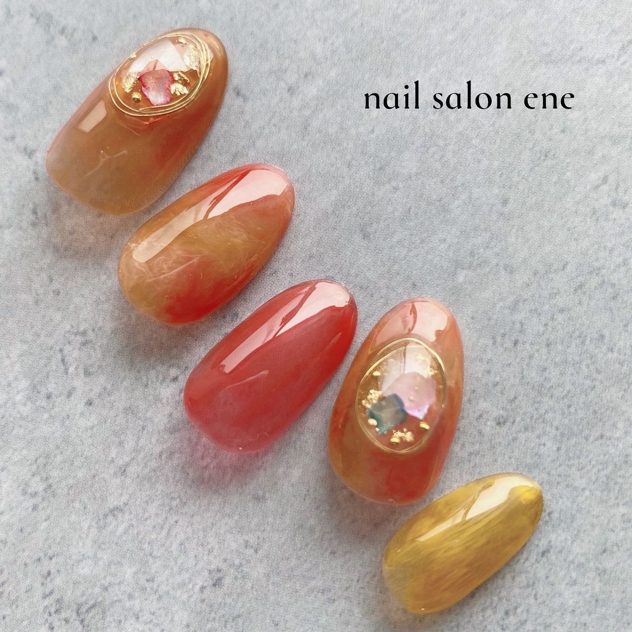 春 オールシーズン ハンド シェル ニュアンス Nail Salon Ene エネ のネイルデザイン No ネイルブック