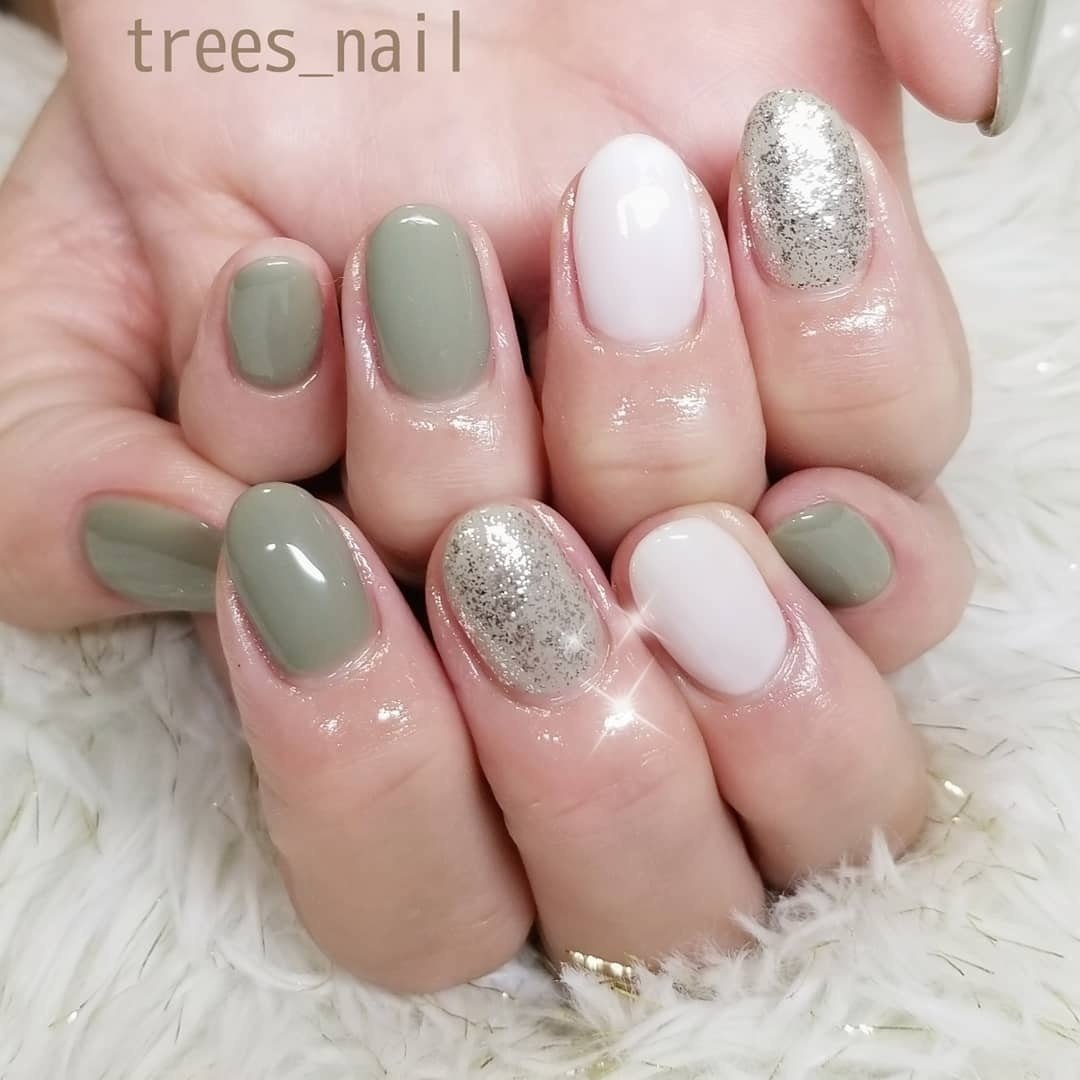 春 秋 オールシーズン ハンド ホワイト Trees Nailのネイルデザイン No ネイルブック