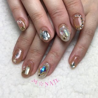 ダイヤパーツのネイルデザイン｜ネイルブック