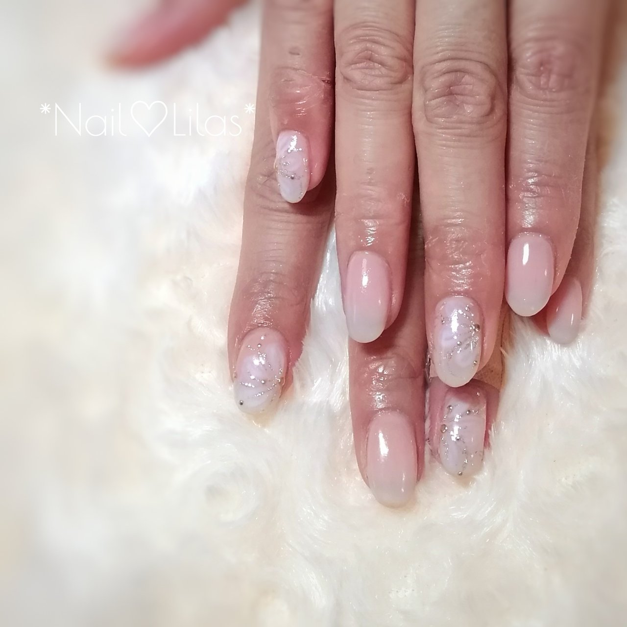 ハンド フラワー ホワイト ベージュ ピンク Kaoriのネイルデザイン No ネイルブック