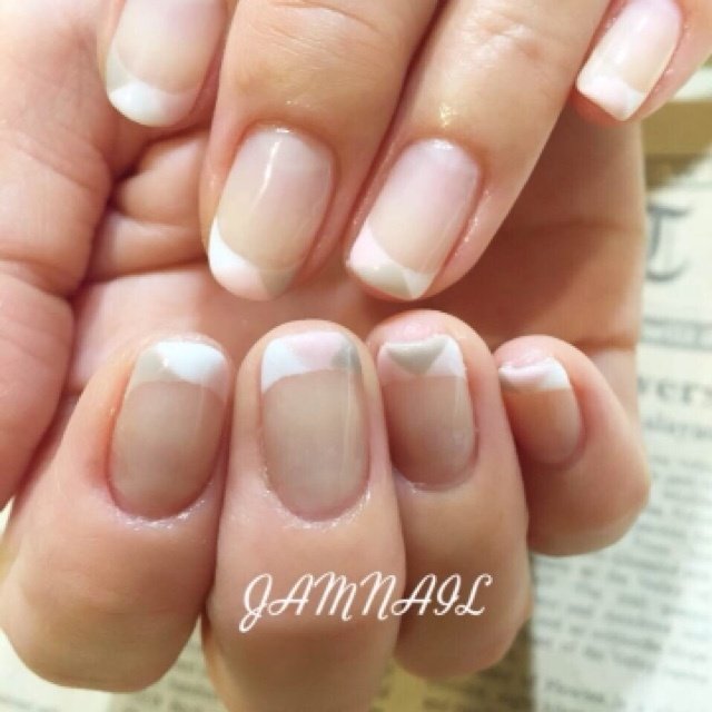 オフィス ハンド フレンチ ミディアム ベージュ Jamnailのネイルデザイン No ネイルブック