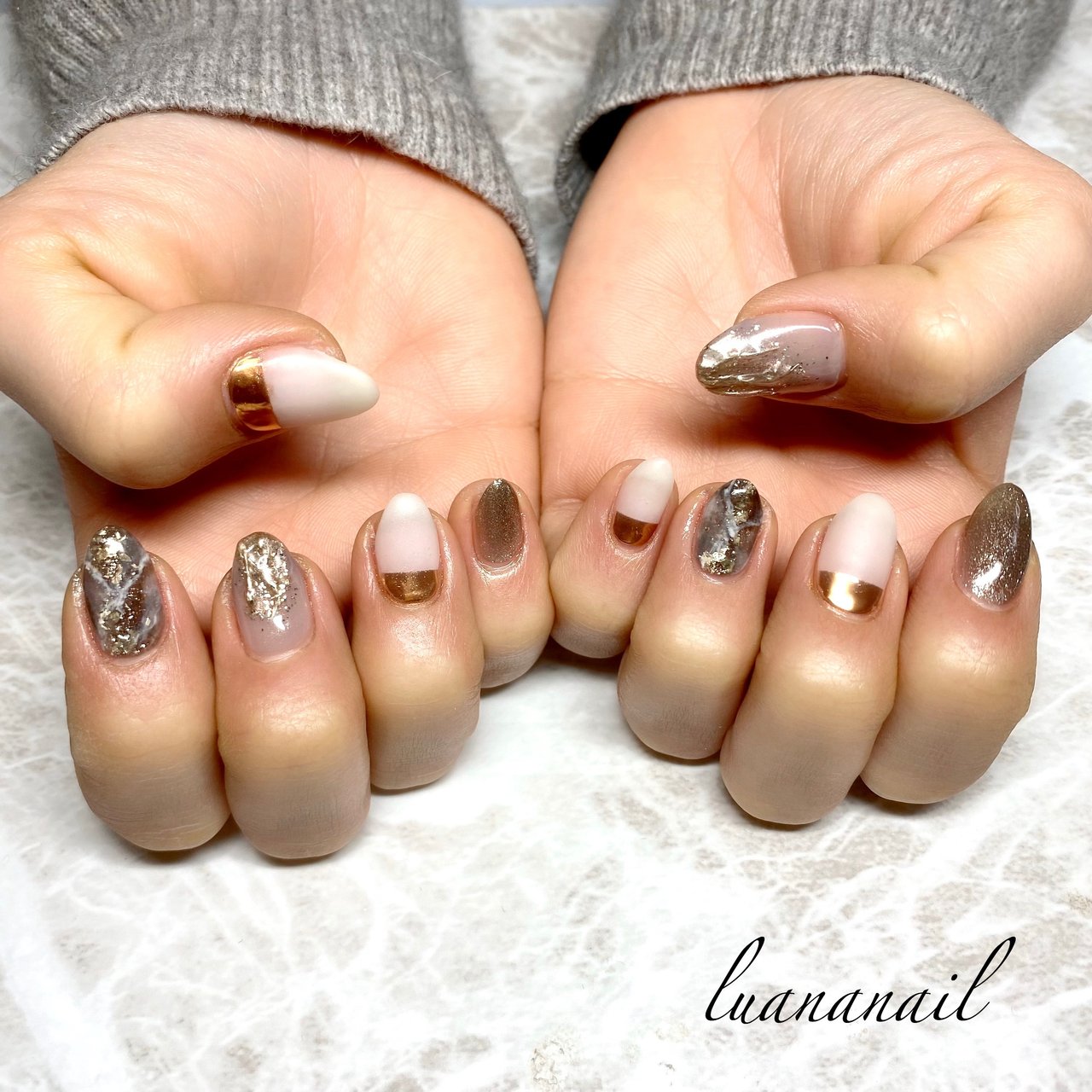 ラメ ワンカラー 大理石 ニュアンス ホワイト Luananailのネイルデザイン No ネイルブック