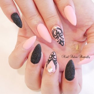 ブラックシュガーパウダーのネイルデザイン ネイルブック