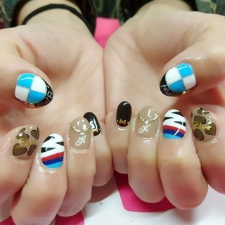 22年 新着順 スポーツ ブランド柄のネイルデザイン 5ページ目 ネイルブック