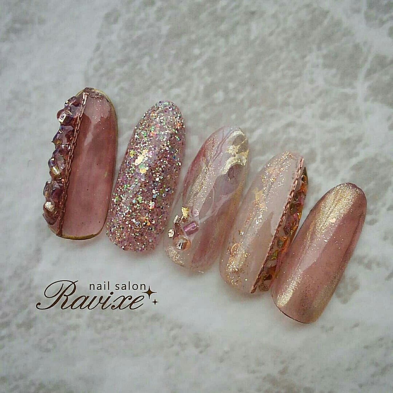 春 夏 入学式 ハンド ホログラム Nailsalon Ravixeのネイルデザイン No ネイルブック