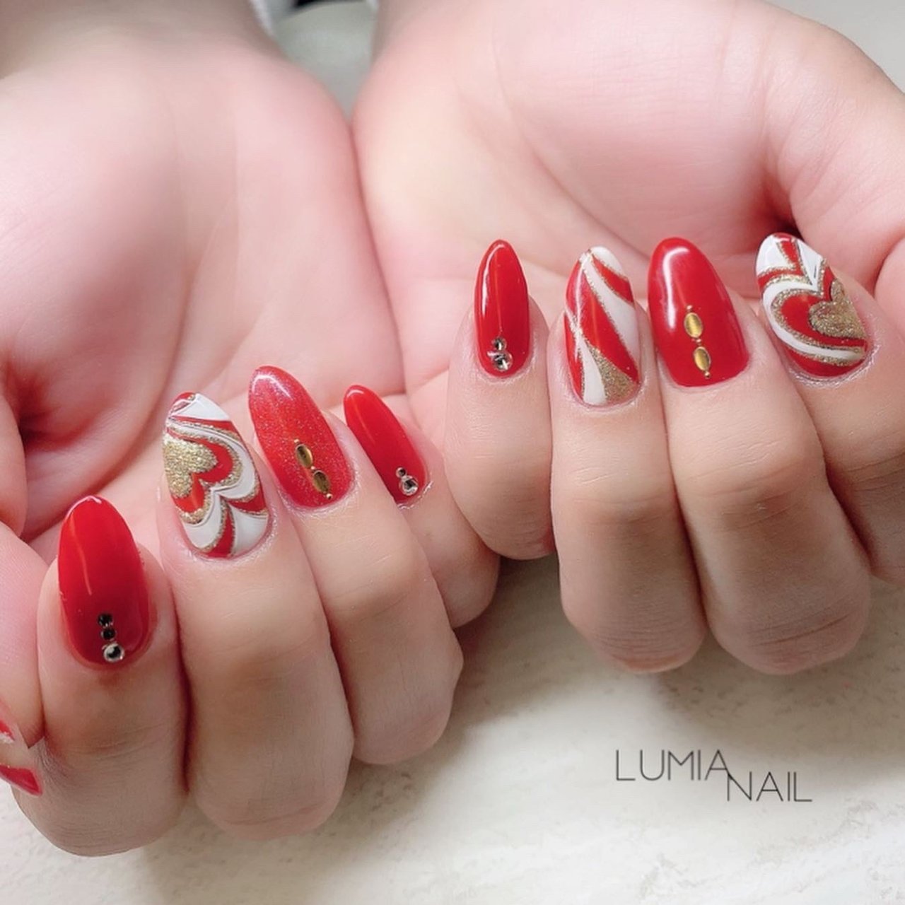 春/ハンド/ビジュー/ラメ/ワンカラー - LUMIA NAILのネイルデザイン[No