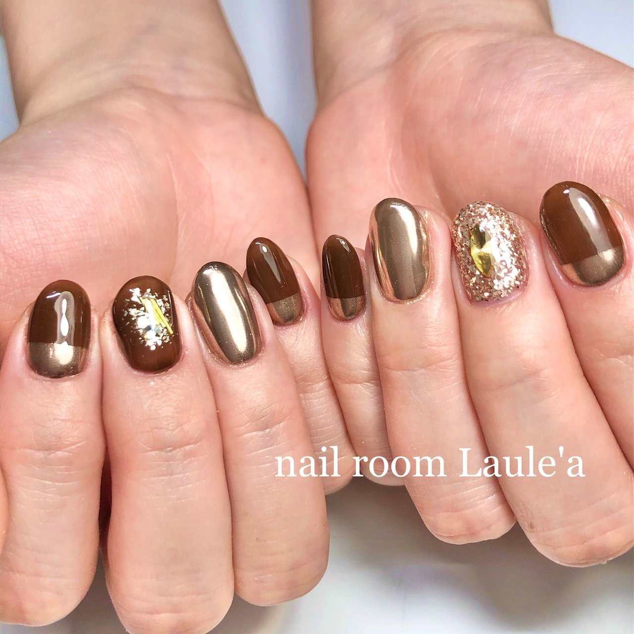 ラメ ニュアンス ミラー ブラウン Nail Room Laule A Eriのネイルデザイン No 516 ネイルブック