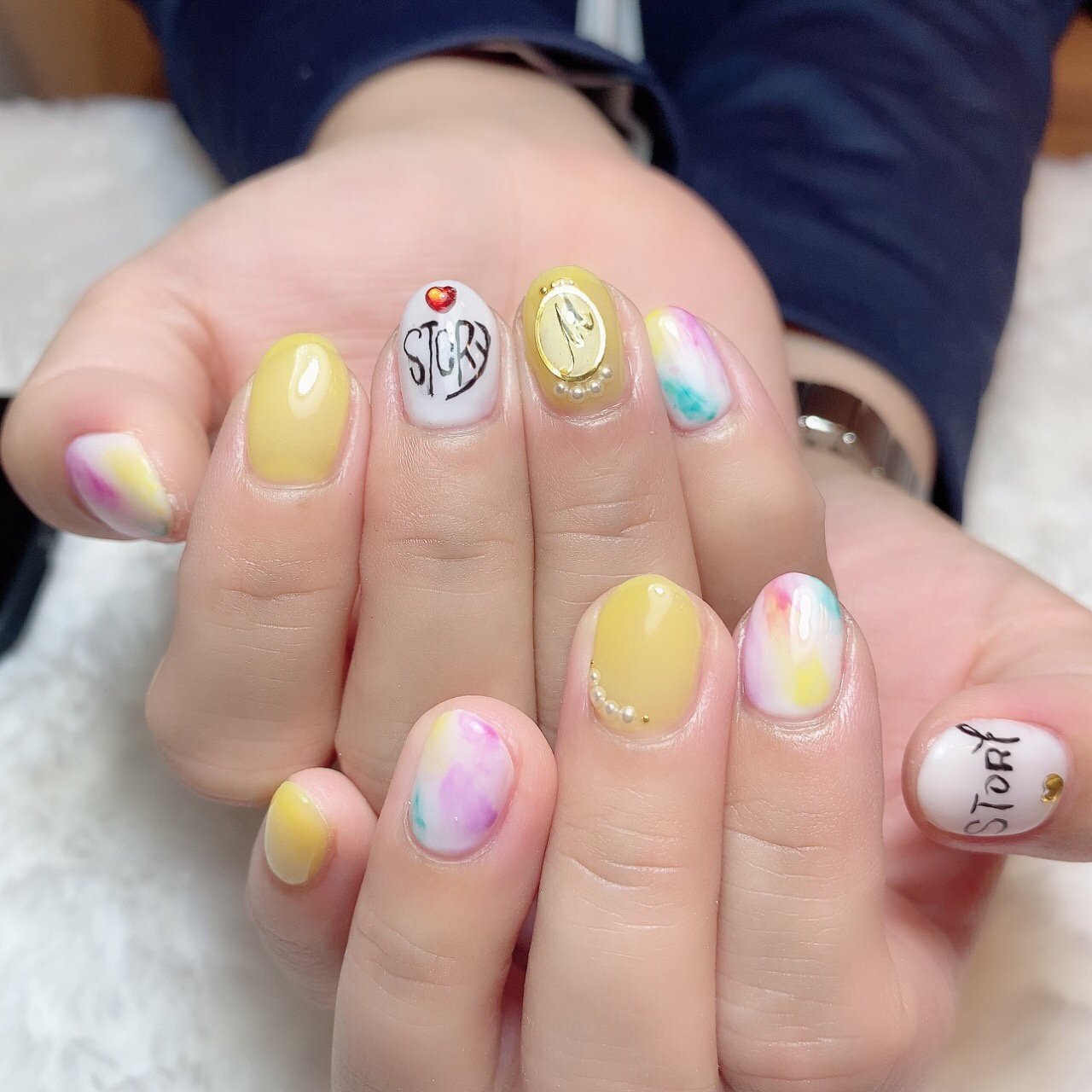 春 夏 ライブ ハンド ビジュー ますこのネイルデザイン No ネイルブック