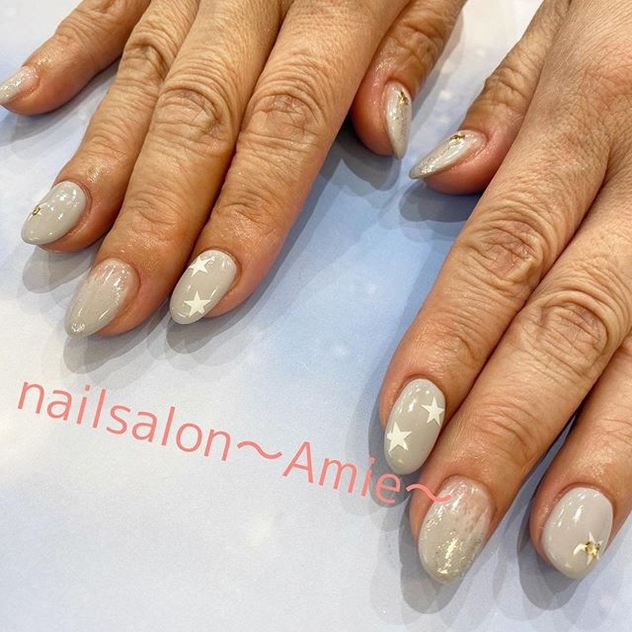 春 オールシーズン ハンド 星 ニュアンス Nail Amie のネイルデザイン No ネイルブック