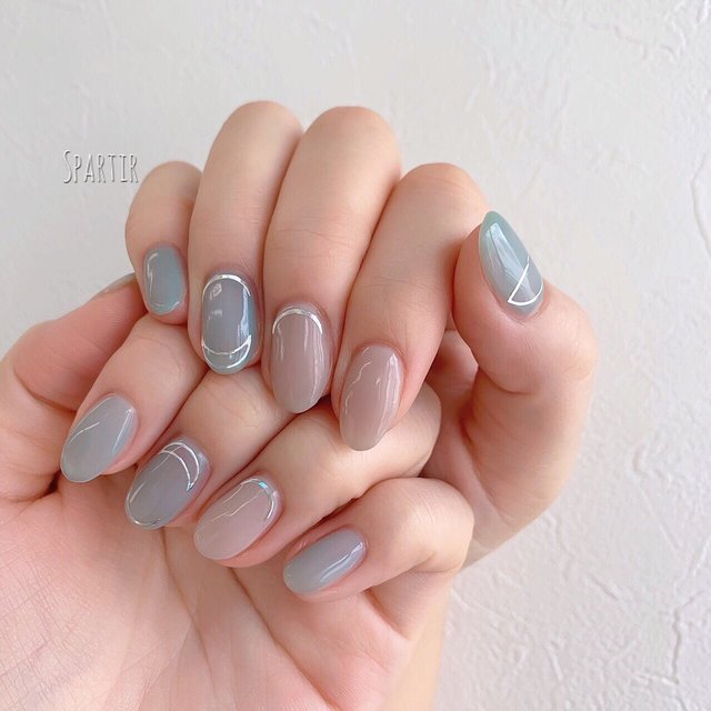 スモーキーパステルネイルで心踊る大人な春