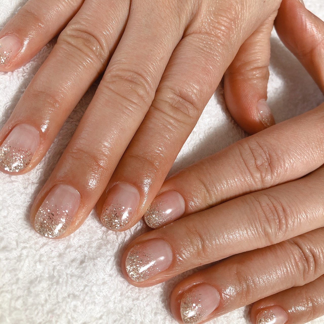 春 ハンド シンプル ゴールド 枚方長尾ネイルサロン Hia Nail Midoriのネイルデザイン No 511 ネイルブック