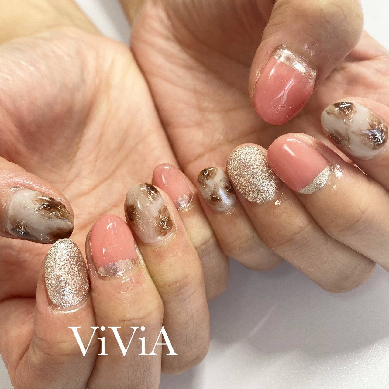 春 オールシーズン ハンド ラメ タイダイ Nail Vivia ネイル ビビア のネイルデザイン No ネイルブック