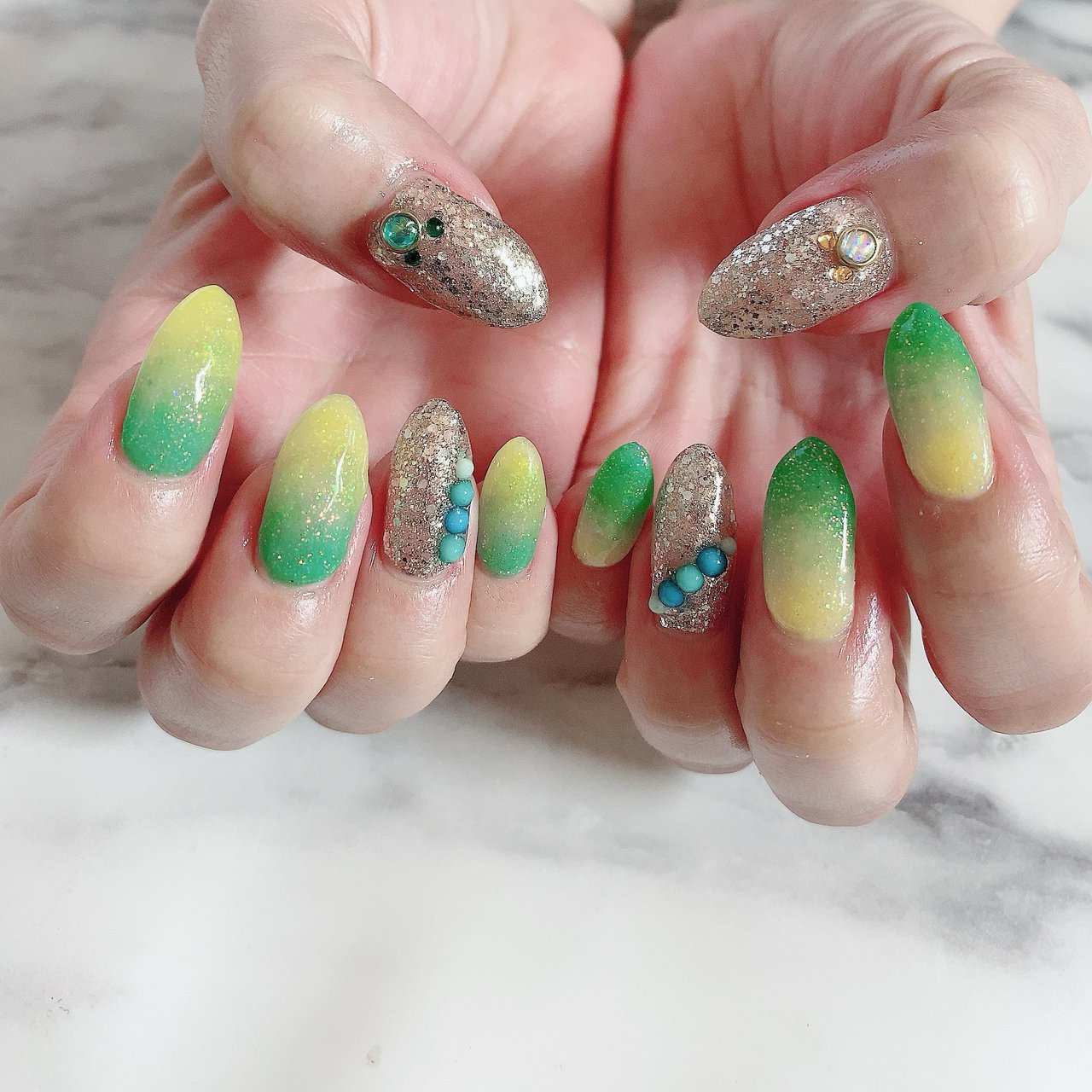 春 夏 ハンド グラデーション ラメ Burgundyバーガンディーのネイルデザイン No ネイルブック