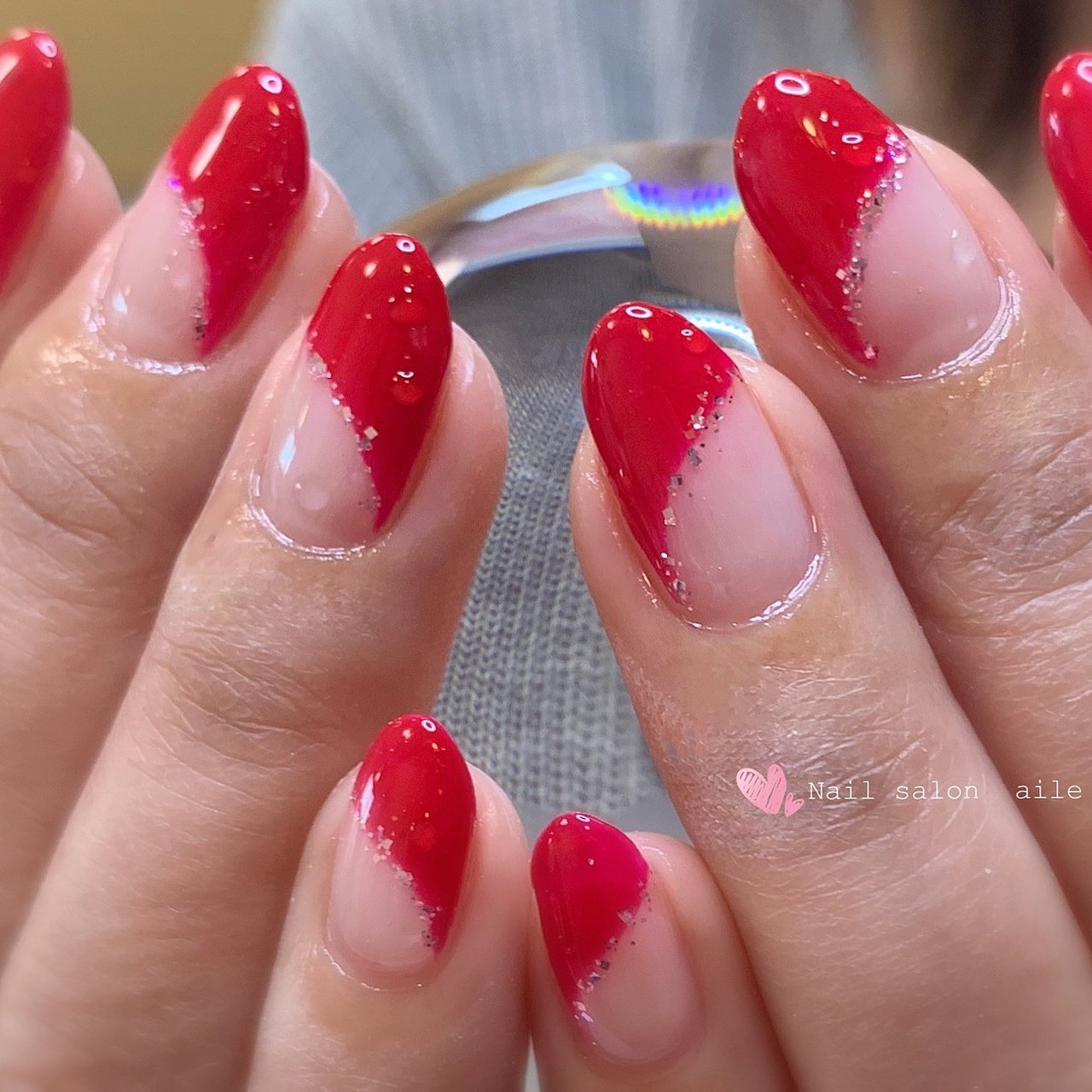 オールシーズン ハンド シンプル 変形フレンチ ラメ Nail Salon Aileのネイルデザイン No ネイルブック