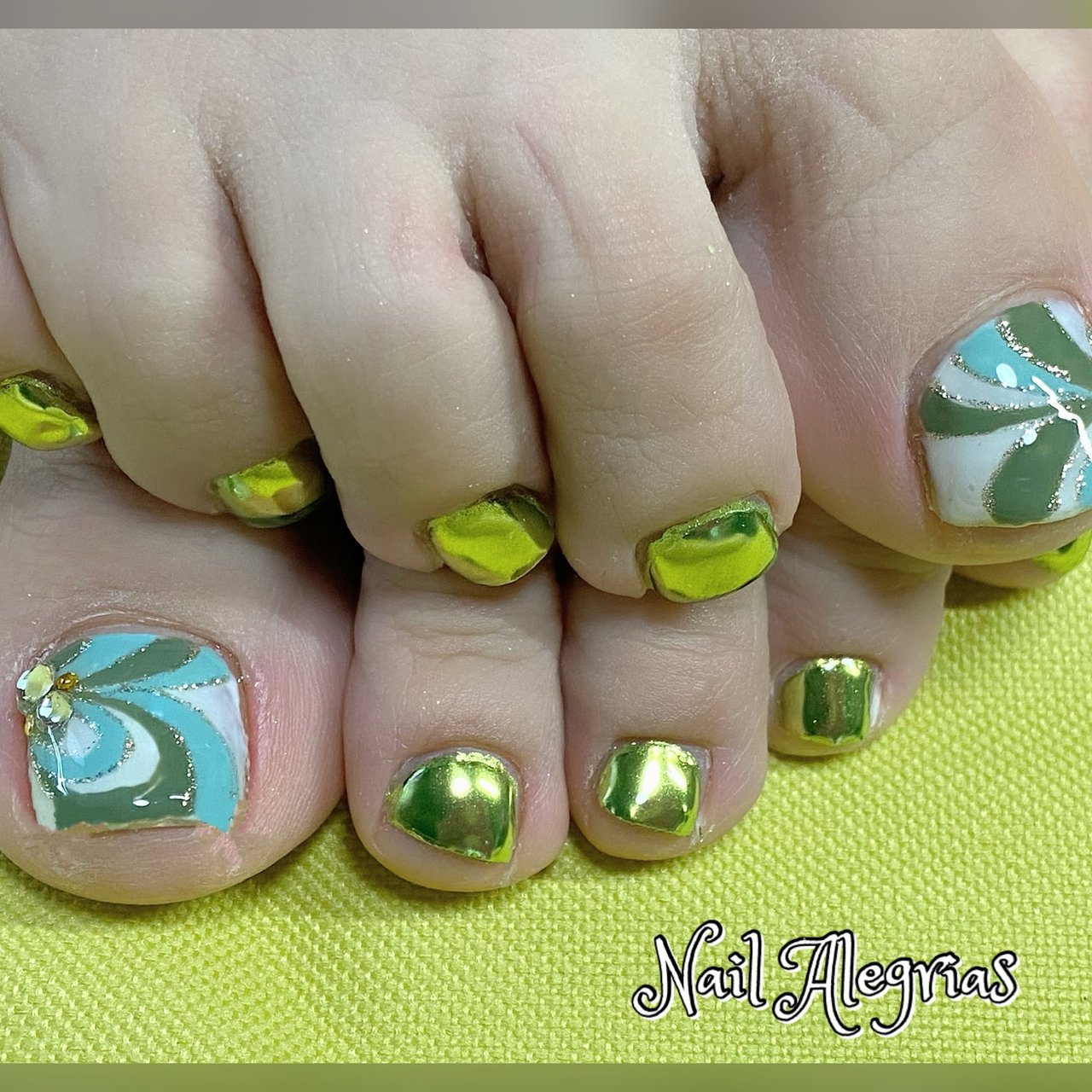 春 夏 フット プッチ ミラー Nail Alegrias ネイルアレグリアス のネイルデザイン No ネイルブック