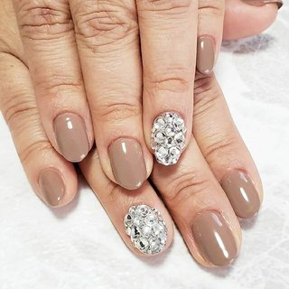 ストーン埋め込みのネイルデザイン ネイルブック