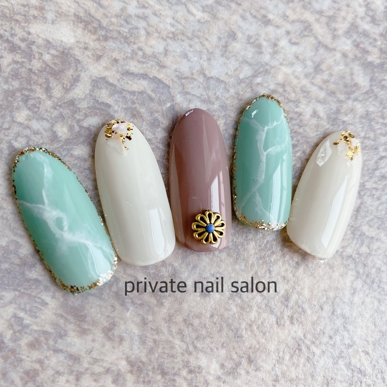 春 夏 オールシーズン 大理石 グリーン Ayaのネイルデザイン No ネイルブック