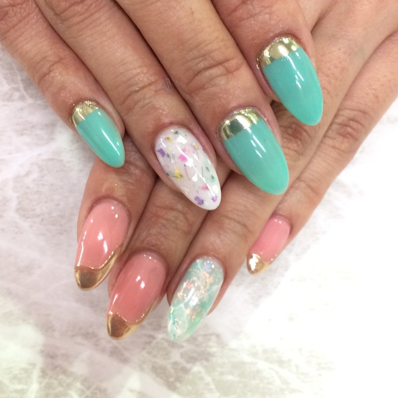 春 ハンド フラワー シェル 大理石 Nailsalon Daisyのネイルデザイン No ネイルブック