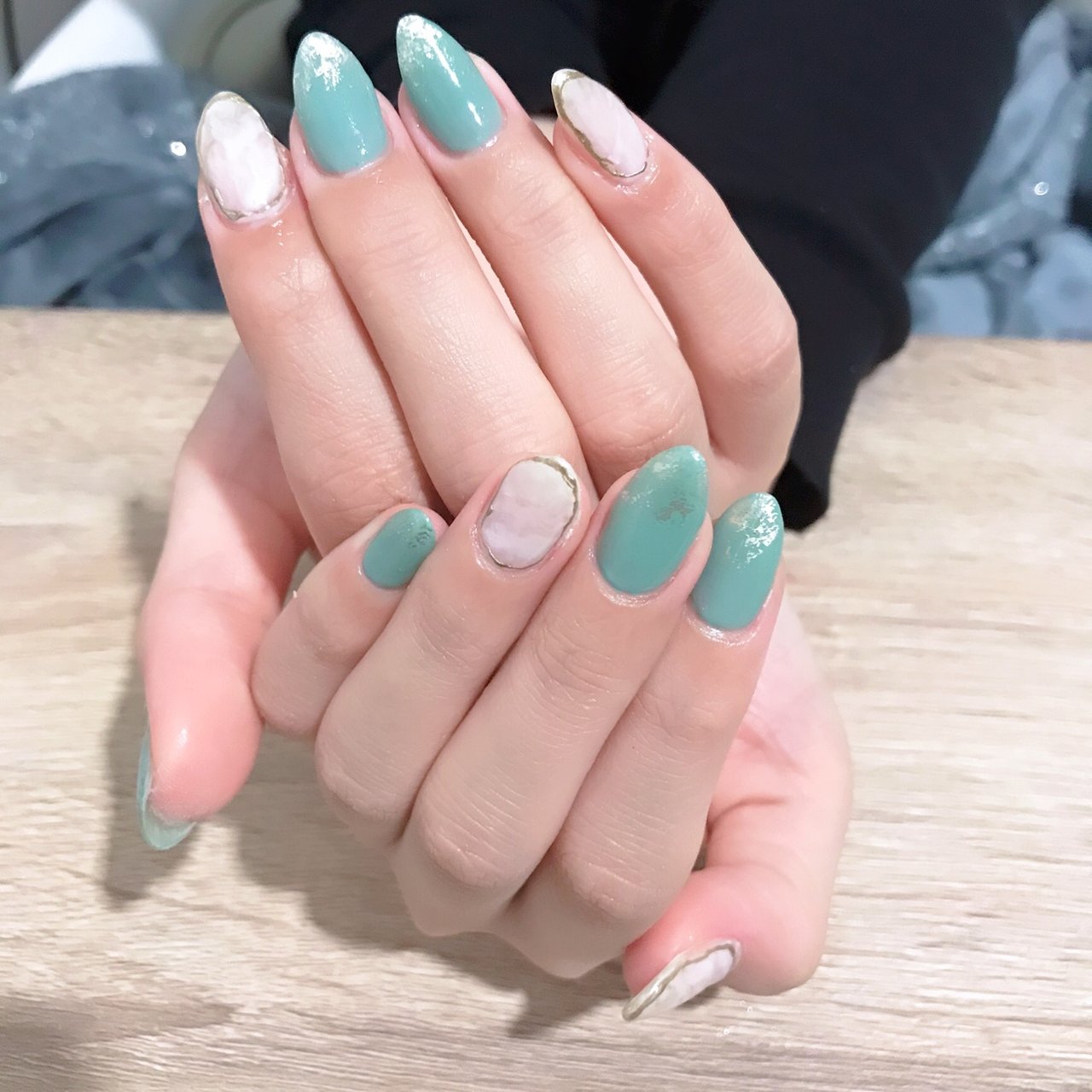 春 ハンド クリア グリーン ジェルネイル Nozomiのネイルデザイン No ネイルブック