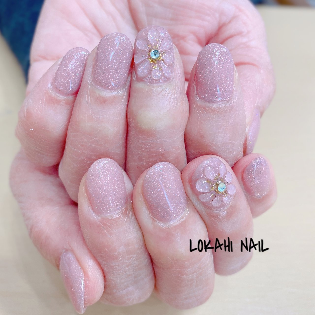 春 ハンド ワンカラー フラワー ショート Lokahi Nail ロカヒネイルのネイルデザイン No ネイルブック
