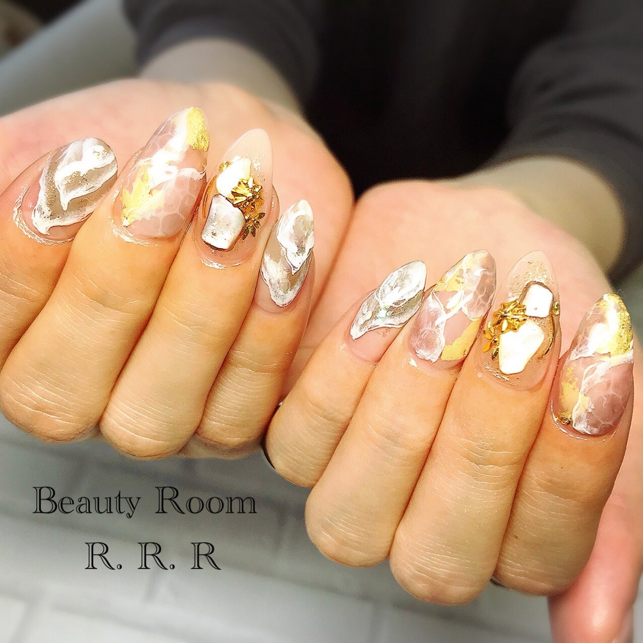 Beautyroom R R Rのネイルデザイン No ネイルブック