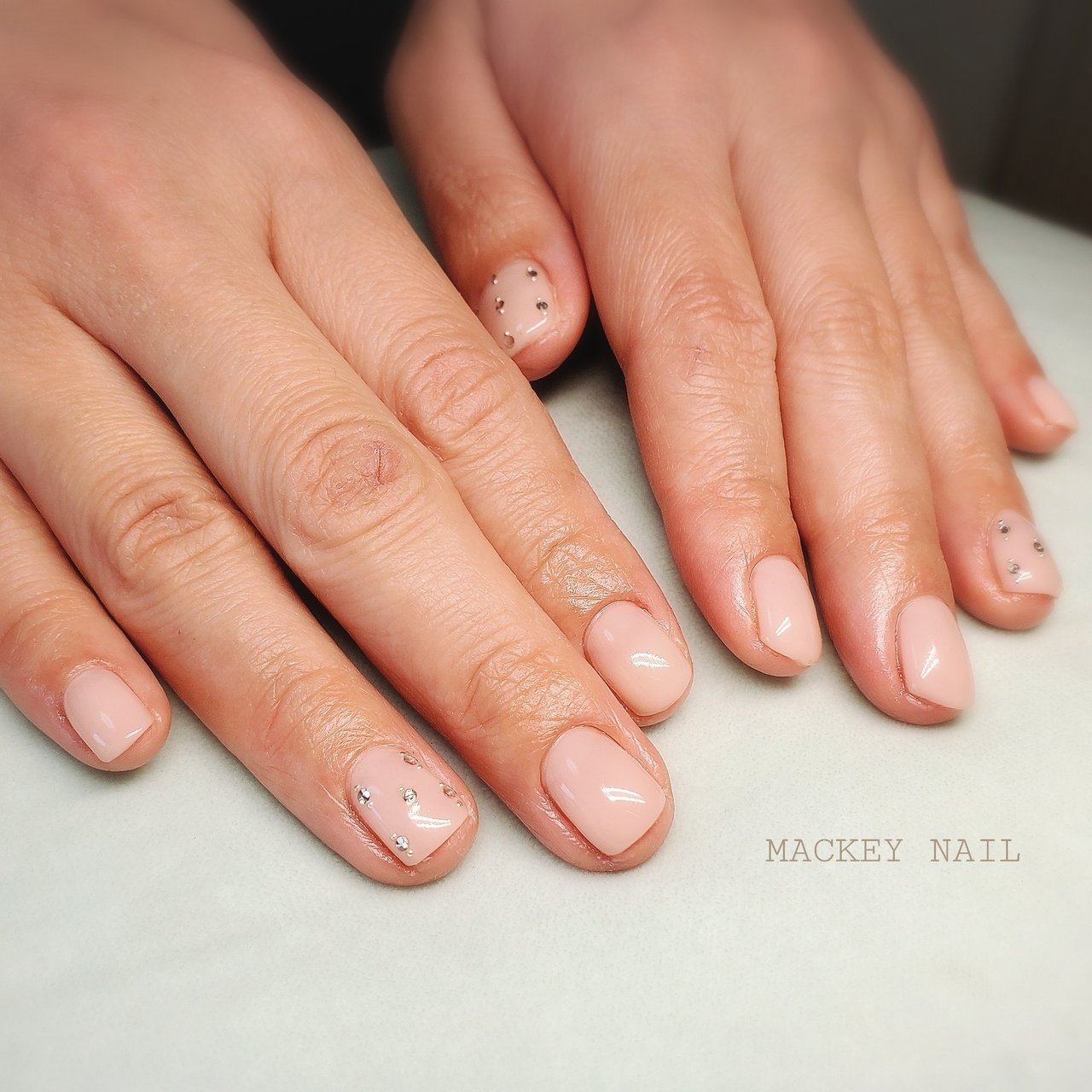 春 オールシーズン ハンド シンプル ショート Mackey Nailのネイルデザイン No ネイルブック