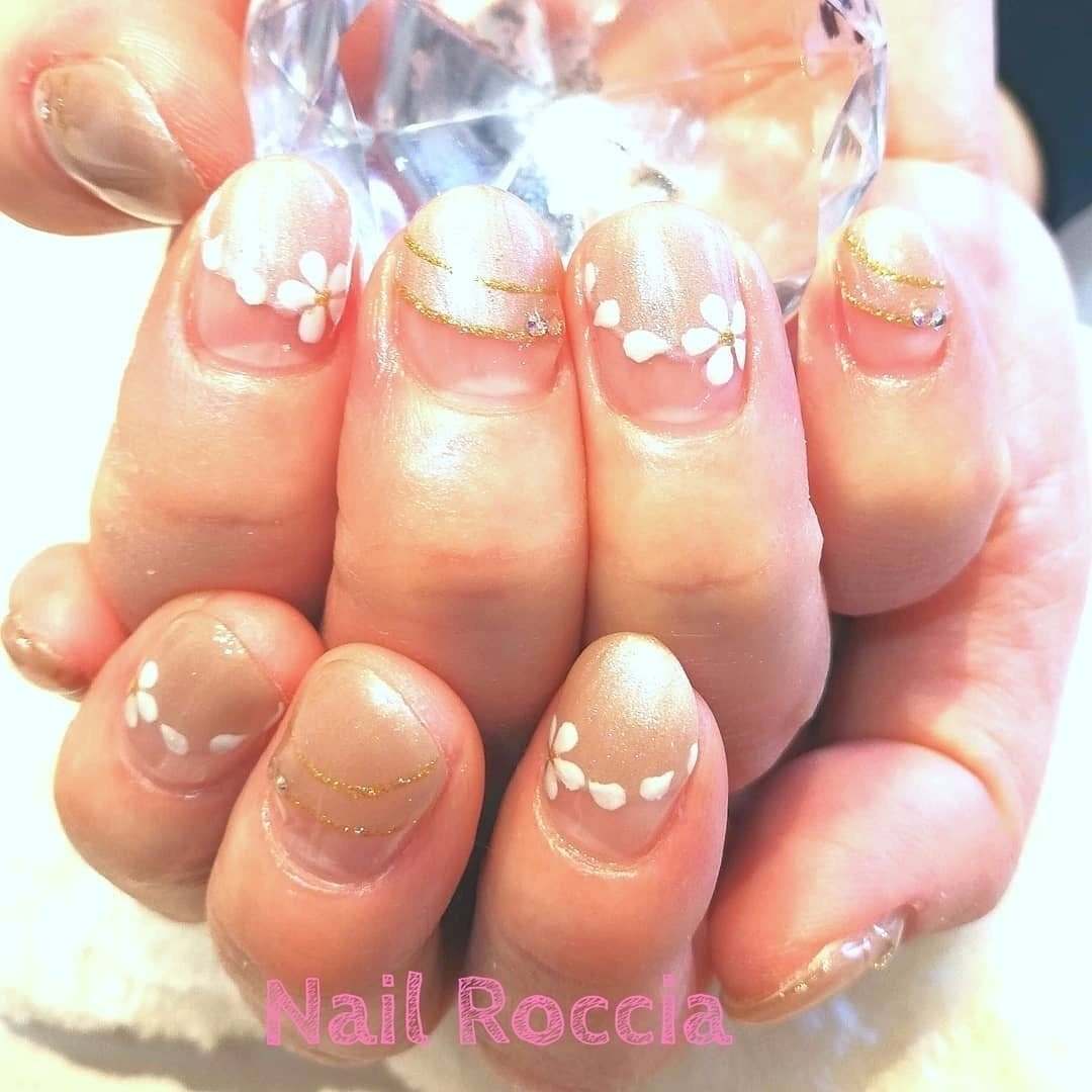 春 夏 オールシーズン ハンド フレンチ Roccia ロッチャ Iwashita Eikoのネイルデザイン No ネイルブック