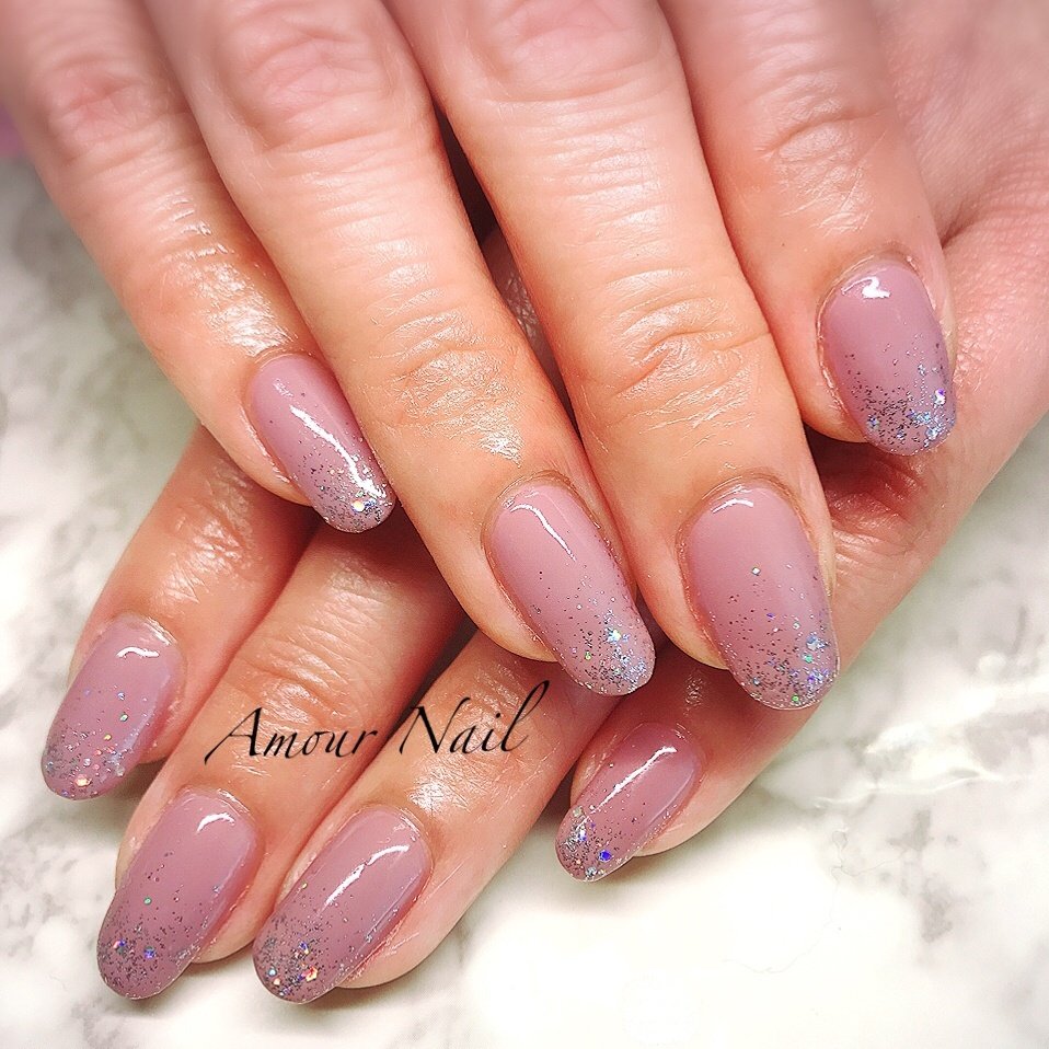 ハンド ラメ ワンカラー Amour Nailのネイルデザイン No 5246930 ネイルブック