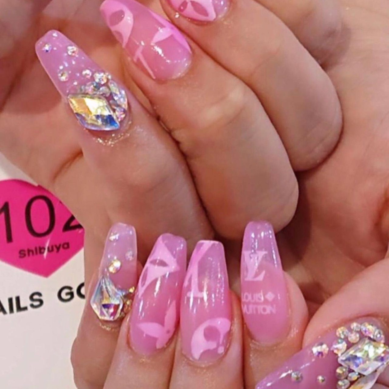 Nailsgogo Shibuya Nailsalonのネイルデザイン No ネイルブック