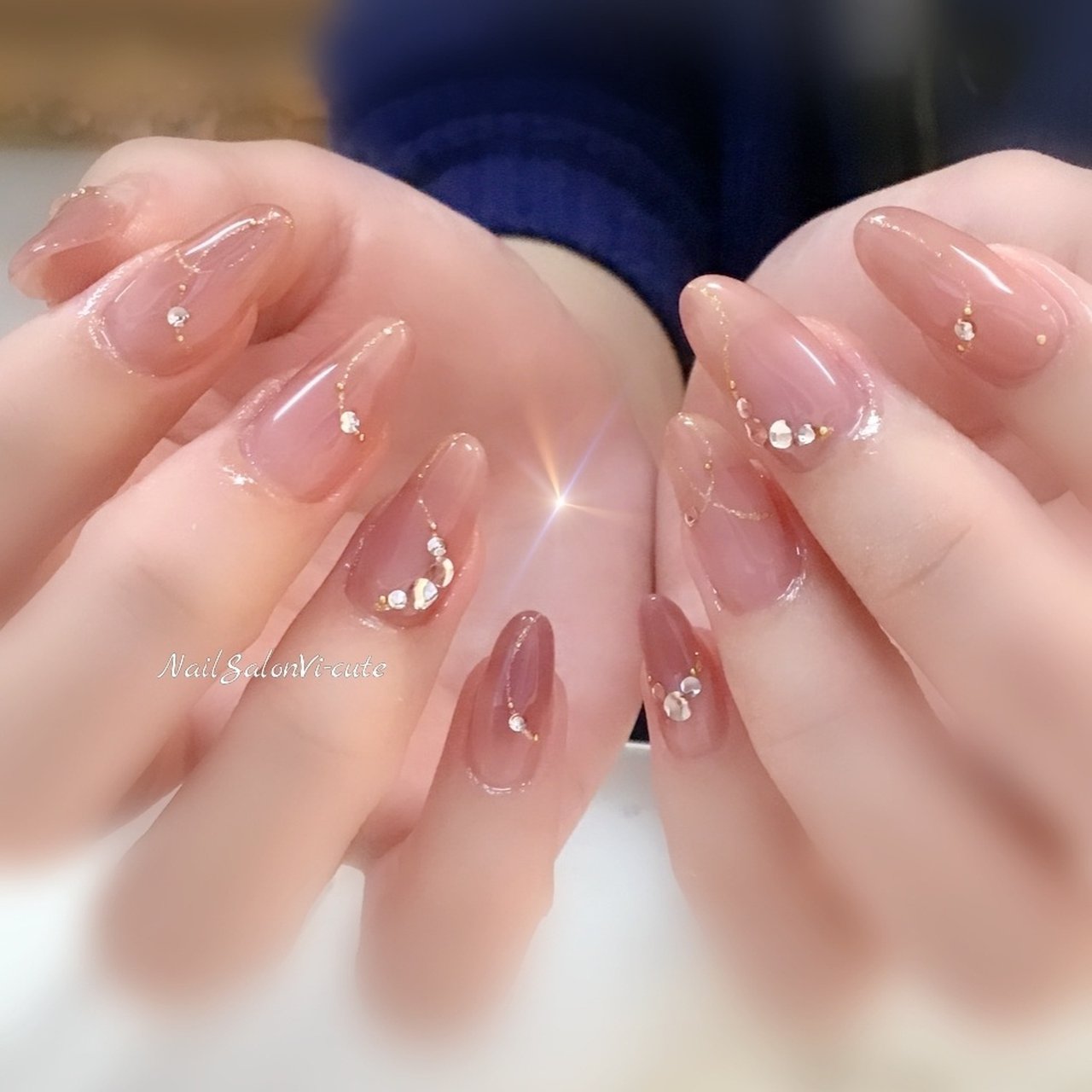春 夏 ブライダル デート ハンド Vicuのネイルデザイン No ネイルブック