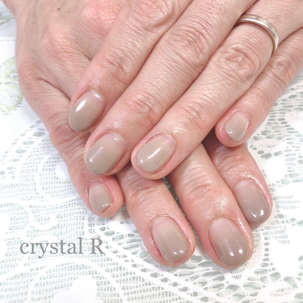 ハンド クリア グレージュ Crystal R Nail Salon のネイルデザイン No 5270719 ネイルブック