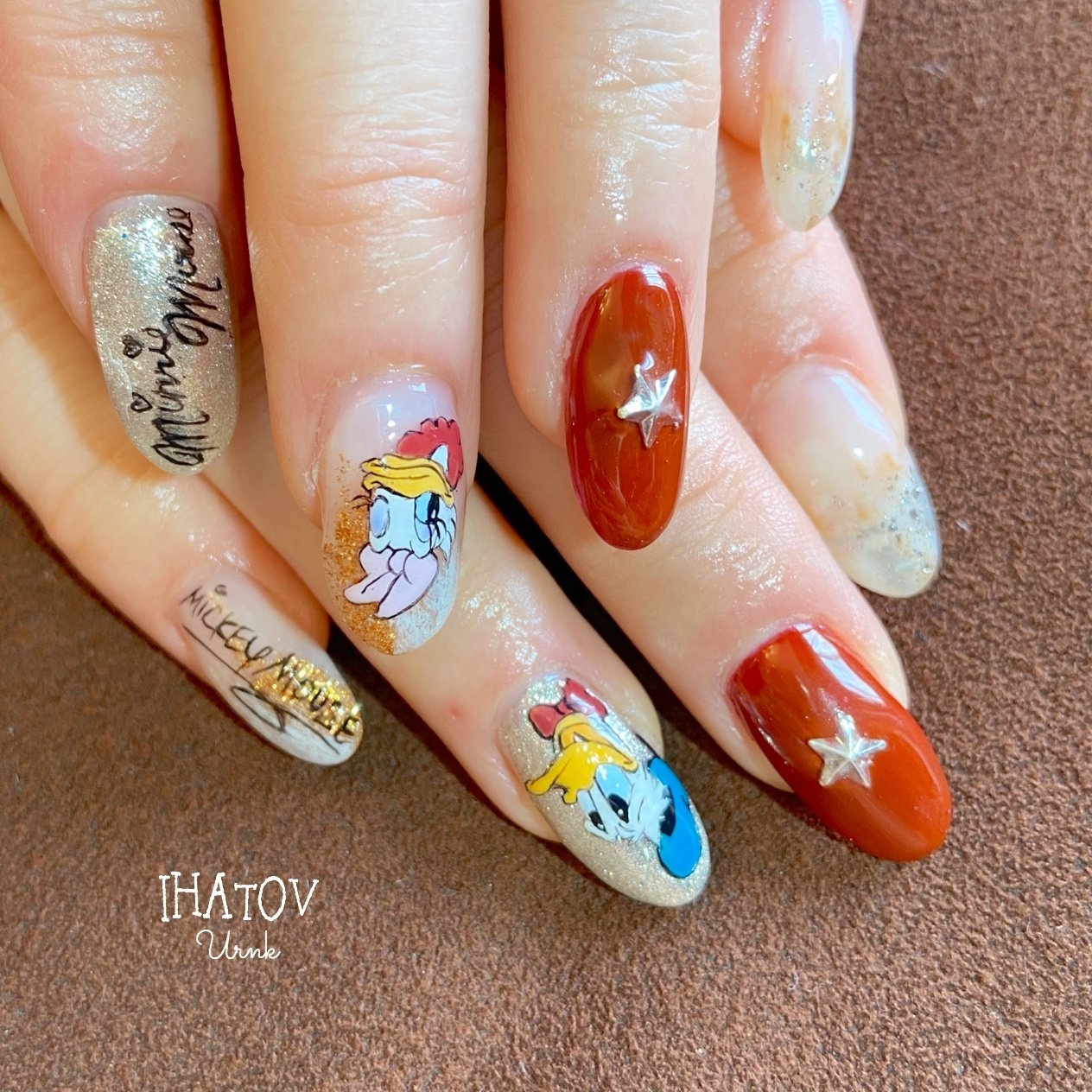 オールシーズン 旅行 デート 女子会 ハンド Ihatov Nailarts のネイルデザイン No ネイルブック