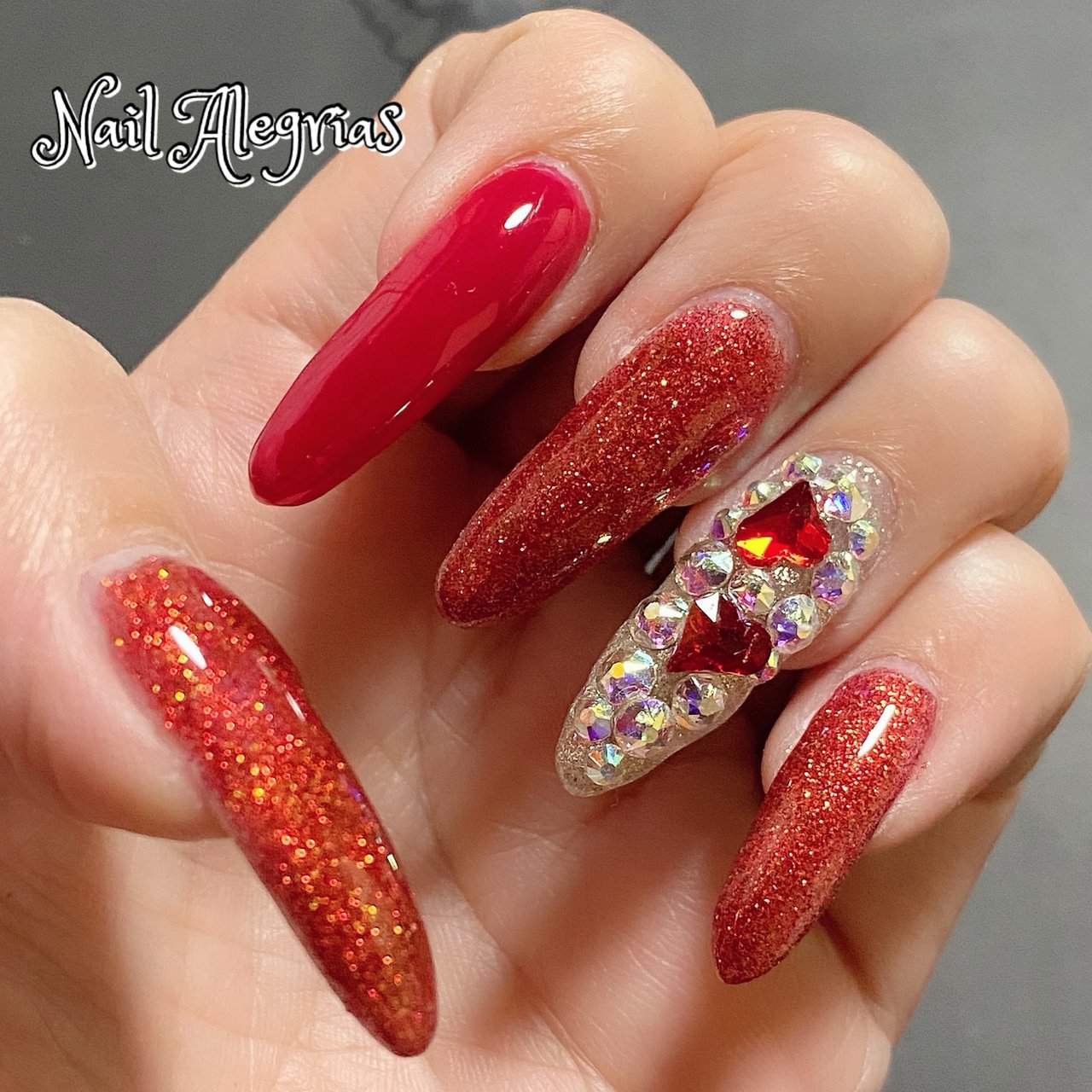 パーティー デート 女子会 ハンド ラメ Nail Alegrias ネイルアレグリアス のネイルデザイン No ネイルブック