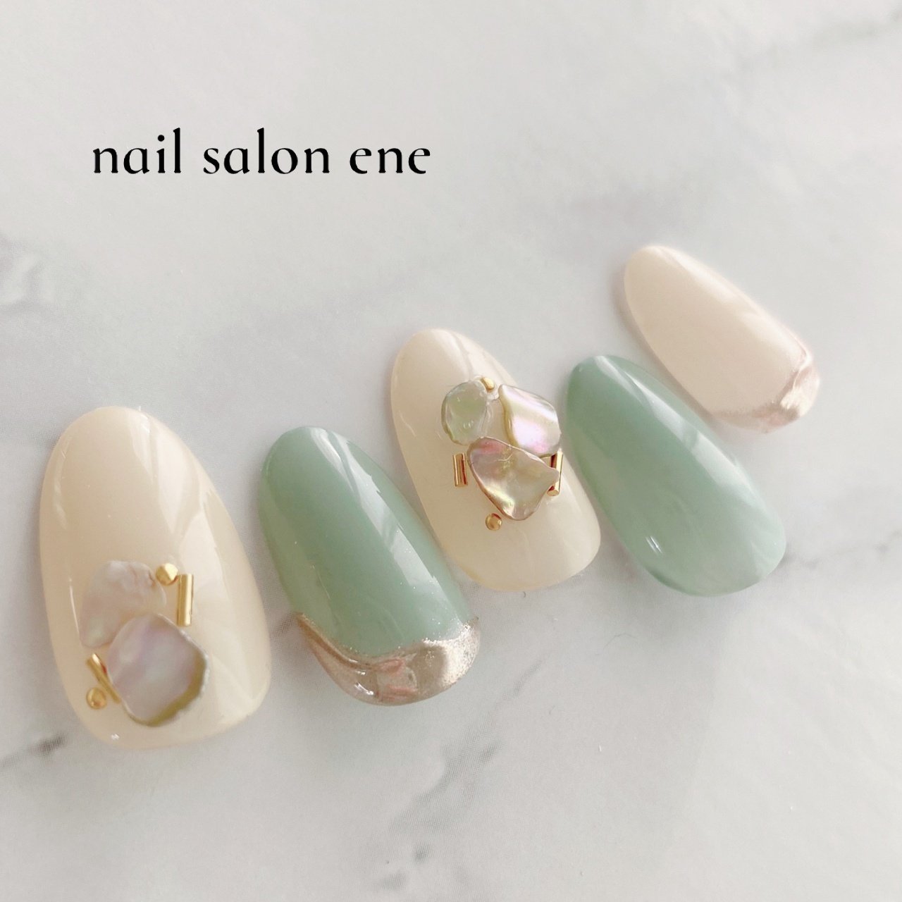 春 オールシーズン ハンド シェル ミラー Nail Salon Ene エネ のネイルデザイン No ネイルブック