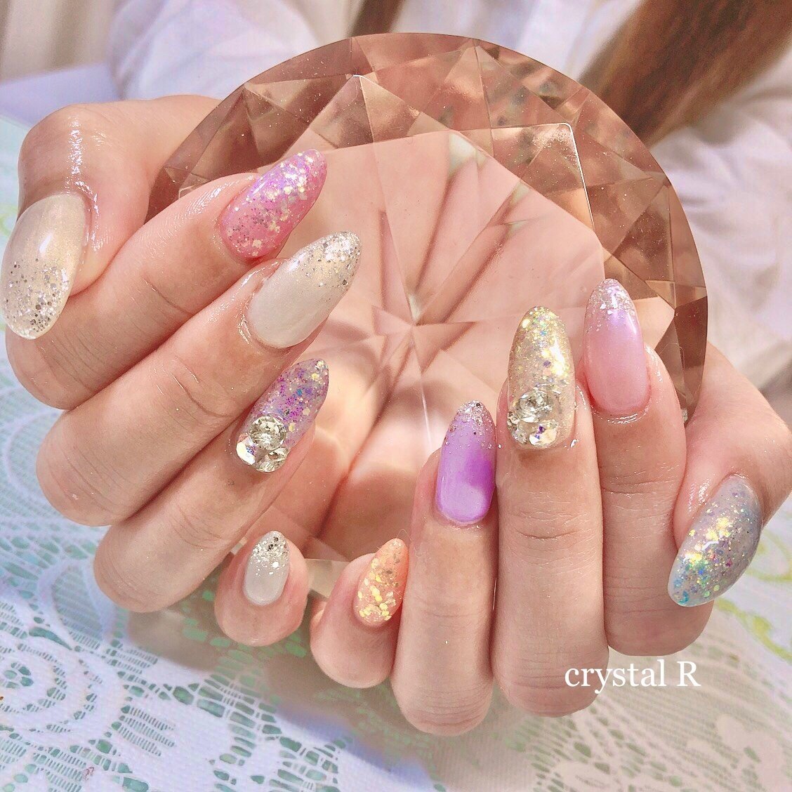 Crystal R Nail Salon のネイルデザイン No 526 ネイルブック