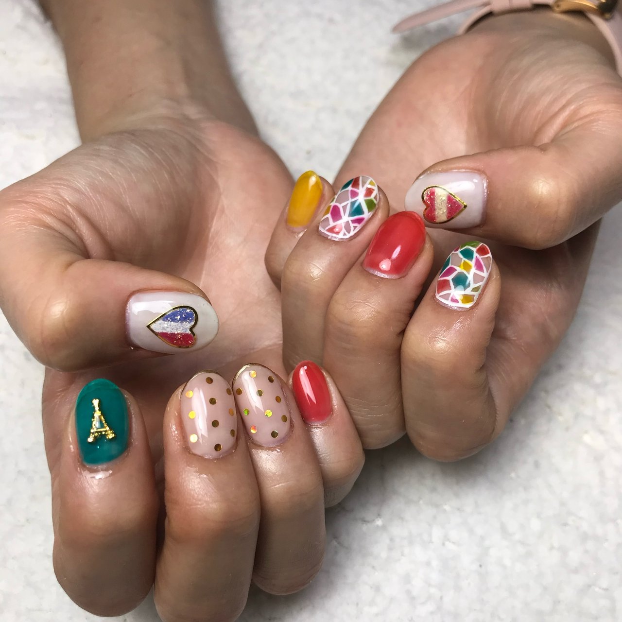 オールシーズン 旅行 ハンド ショート カラフル M Nailのネイルデザイン No ネイルブック